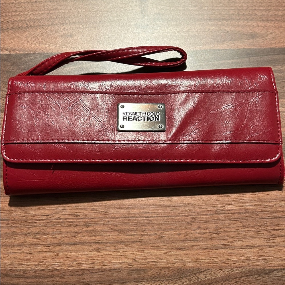 Kenneth Cole Reaction Red Wristlet Wallet